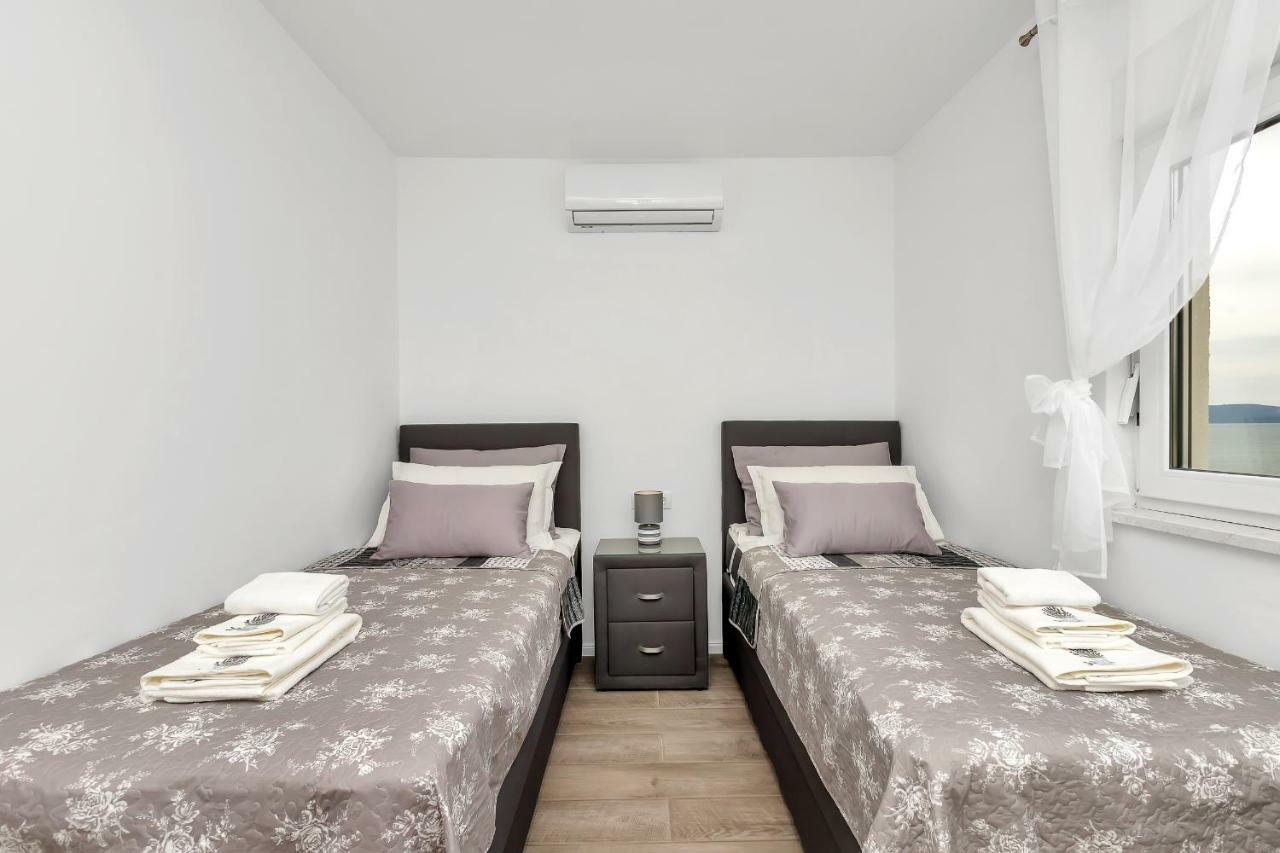 Vila Mila Mare Drasnice Ngoại thất bức ảnh